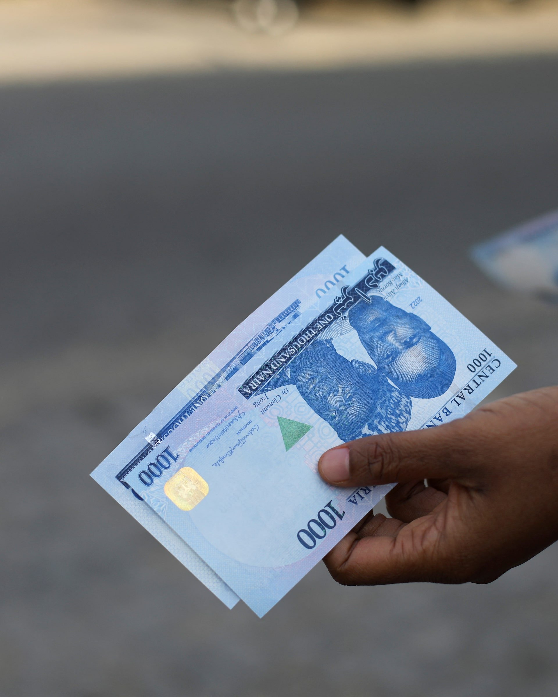 Converting 2400 Dollars To Naira: Exchange Rate Guide