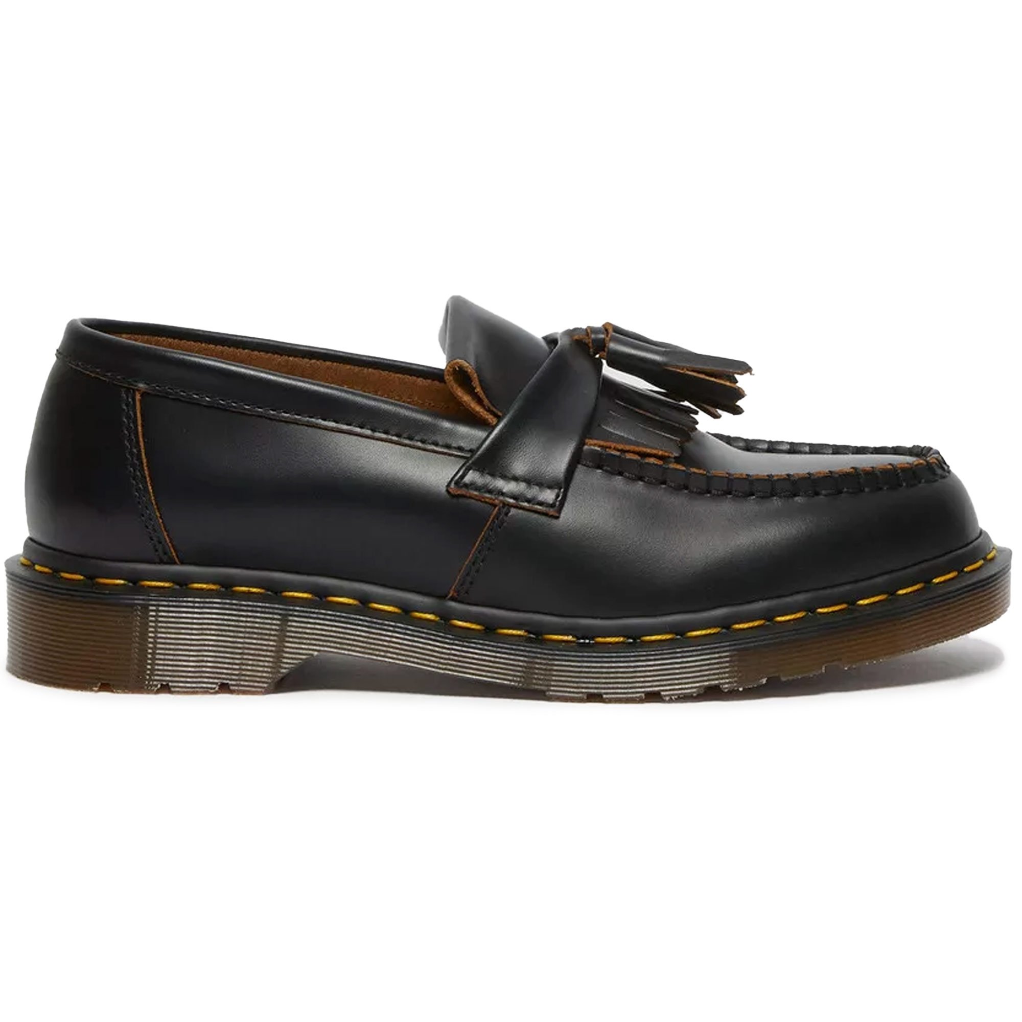 Dive Into Dr Martens Loafers: Style Guide & Must-Haves