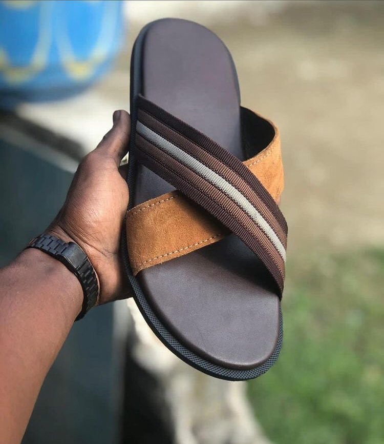 Trendy 2022 Palm Slippers For Guys – Latest Styles